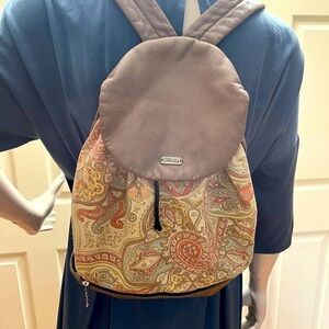 COACHELLA Convertible Backpack with Interchangeable Pocket